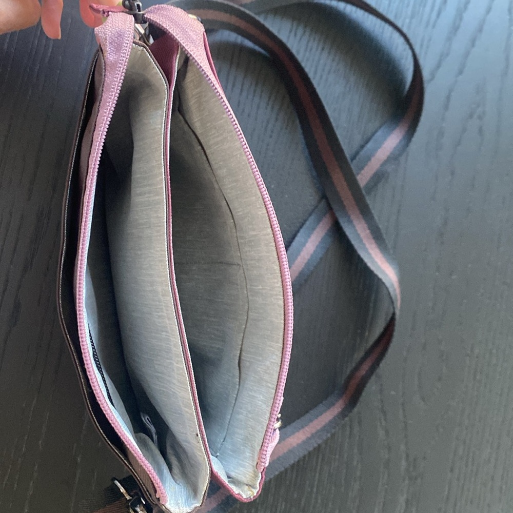 Sherpani cross body, brown and purple - Picture 3 of 5